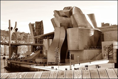 Viajar con niños a Bilbao: Diversión en el Guggenheim Bilbao