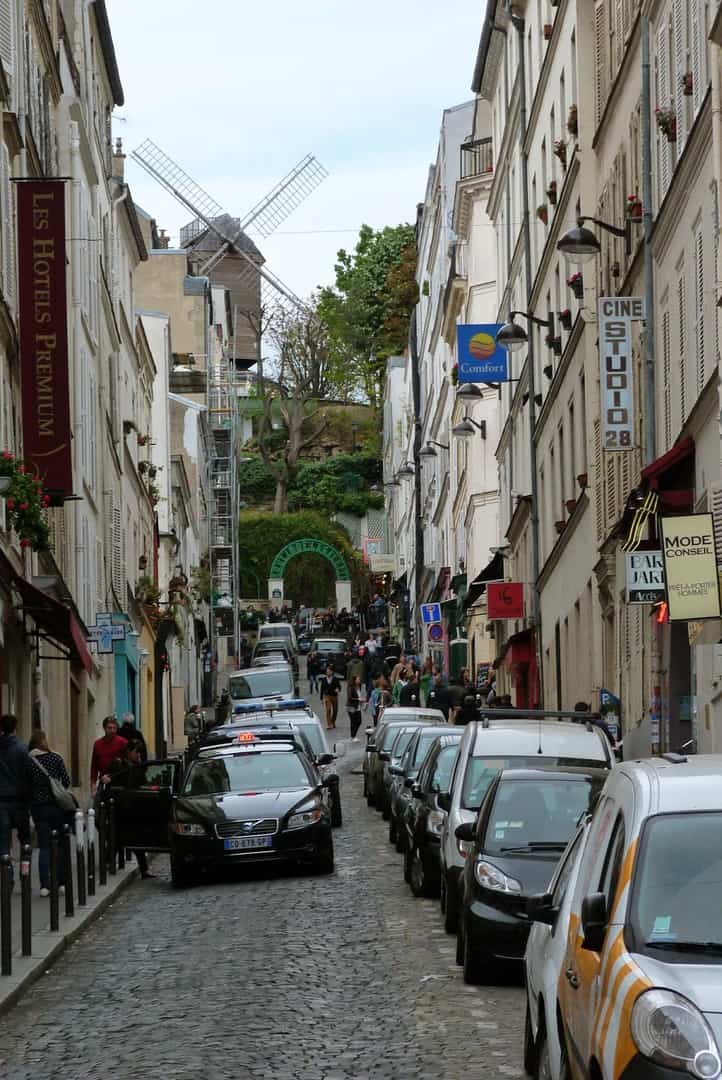 Entre Montmartre y un Carrusel París