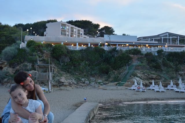 Hotel familiar en Ibiza: Invisa Hotel Club Cala Blanca España