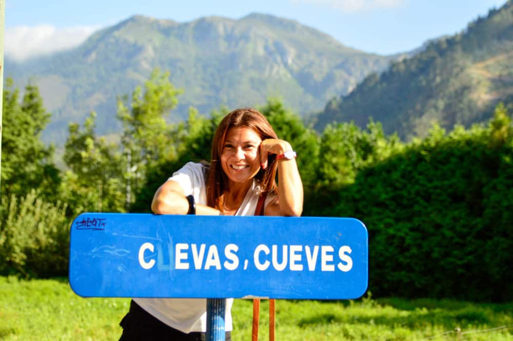 Asturias-con-niños-Cuevas-del-agua-La-Cuevona