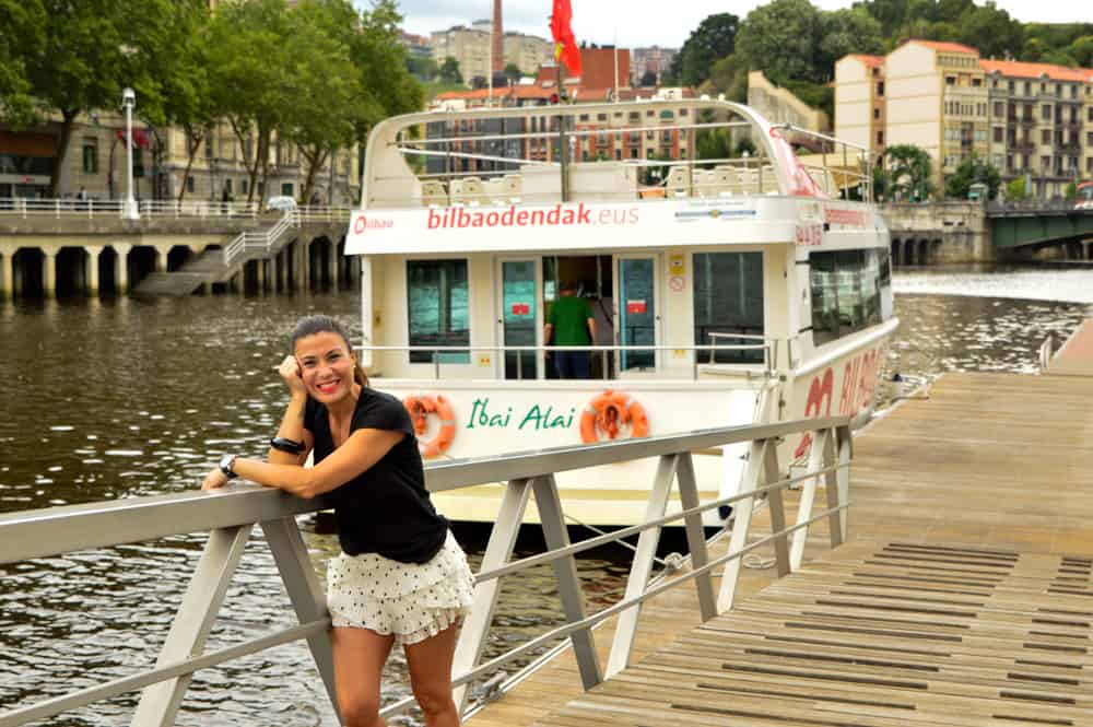 Paseo en barco por Bilbao