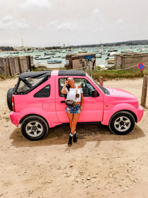 ¿Es importante alquilar coche en Ibiza?. Mi experiencia en autobús y taxi Europa