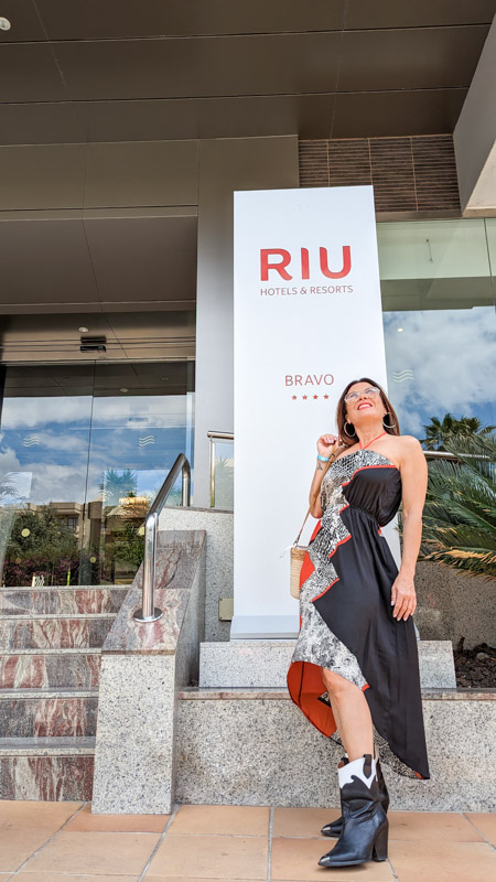 Disfrutando en pareja del Hotel RIU Bravo en Mallorca España