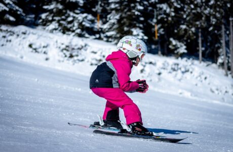 Consejos para esquiar con niños por primera vez Planes con nieve para niños