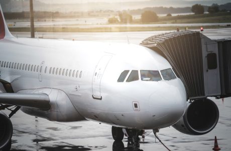 Vuelos cancelados, escalas perdidas y 'overbooking', ¿cómo actuar ante estas situaciones? Europa